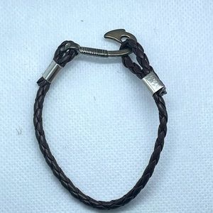 Brush mental and leather bracelet